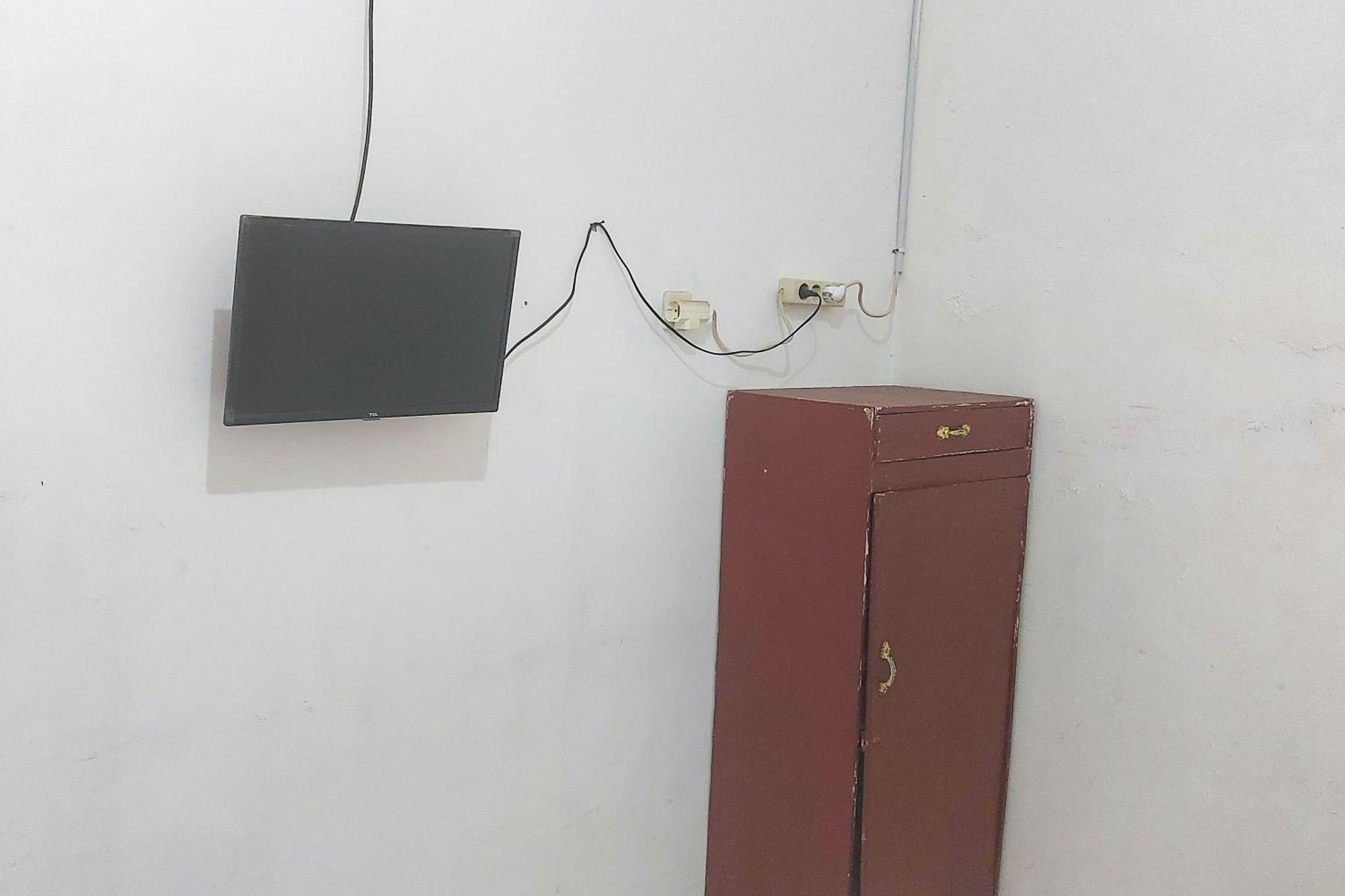 Pondok Gede Dkost Syariah Mitra Reddoorz Bekasi Exterior photo